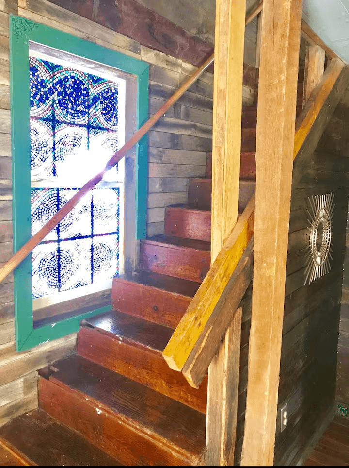 Stairs to 2nd Floor