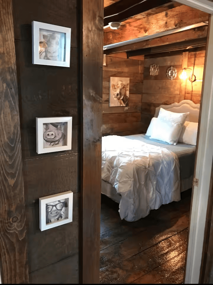 #1 of 2 Bedrooms, Queen Bed, All Sleeping is on 2nd floor