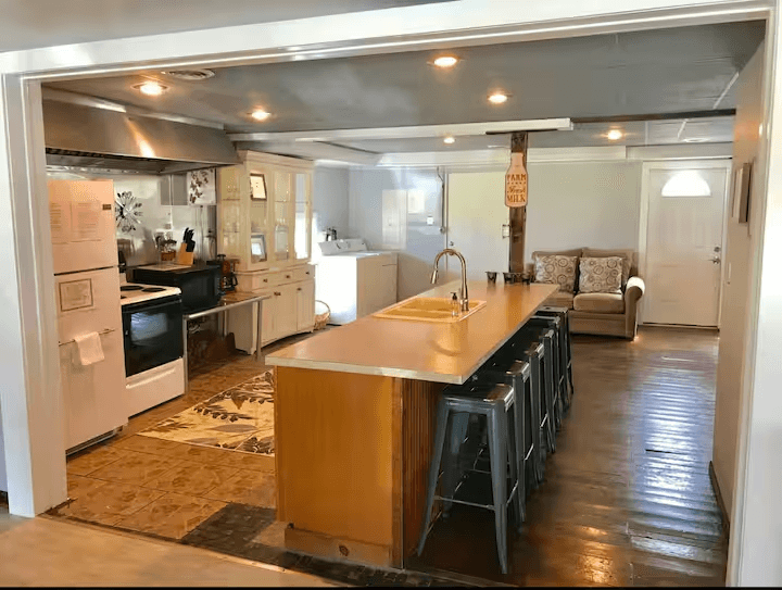 Open Floor Kitchen / Dining and Living Room