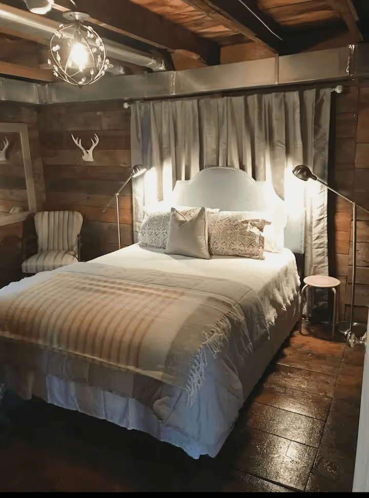 #2 of 2 Bedrooms, Queen Bed, All Sleeping is on 2nd floor